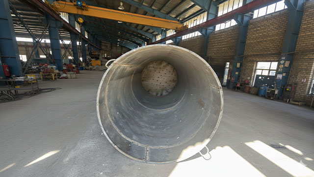 اجرای شابلونسازی دقیق برای نسوزکاری کوره ذوبآهن بیستون توسط جهان صنعت کرمانشاه